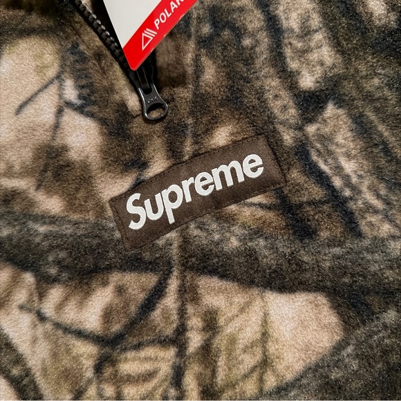 Supreme x Polartec Camo Fleece (Size Medium) - Picture 5 of 7
